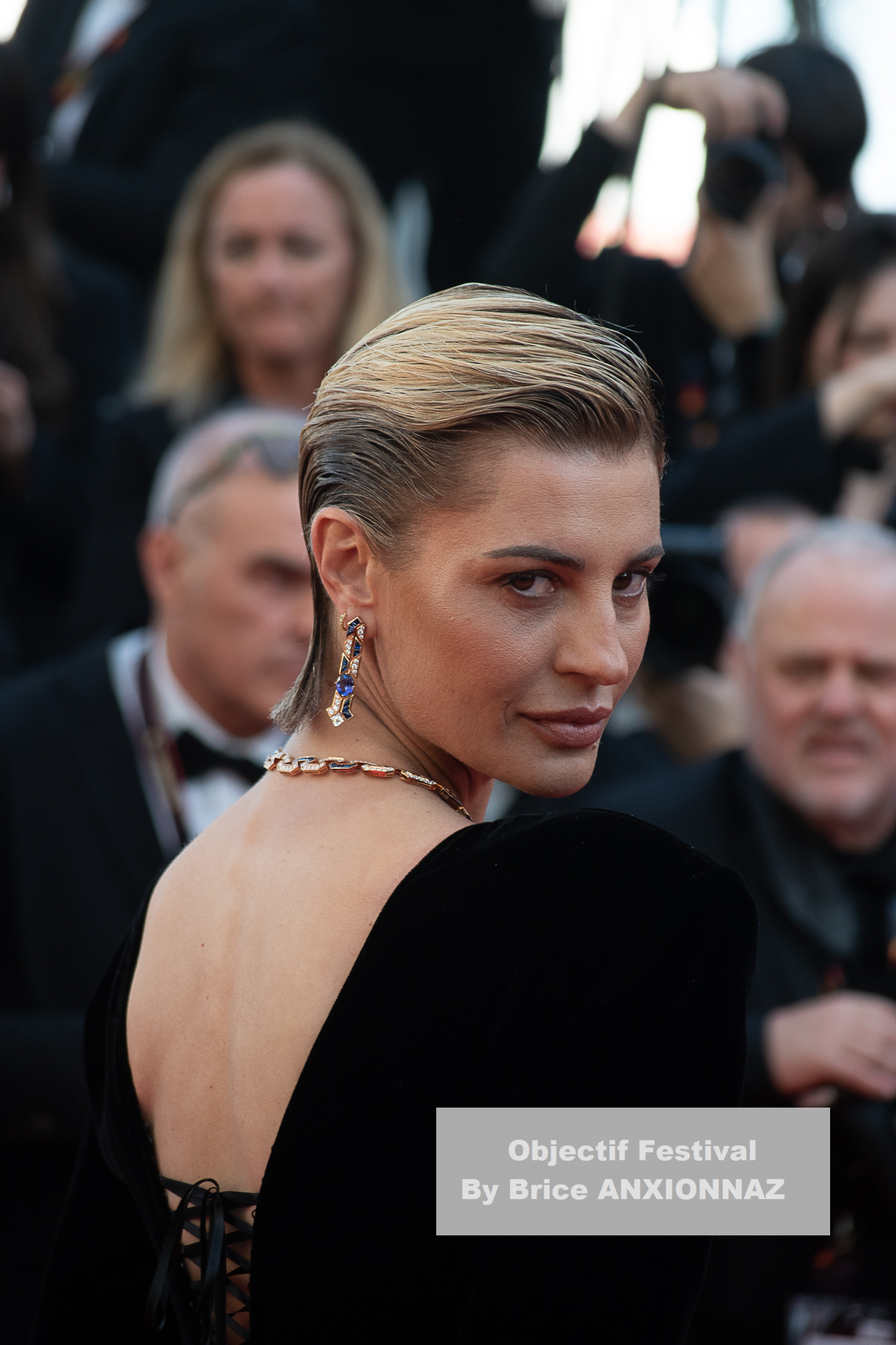 Photo de Kim Cattrall -  Cannes 2025 : Dossier 137 lors de l'événement à cannes2025dossier137 le 15 May 2025 par Brice ANXIONNAZ (Objectif Festival)